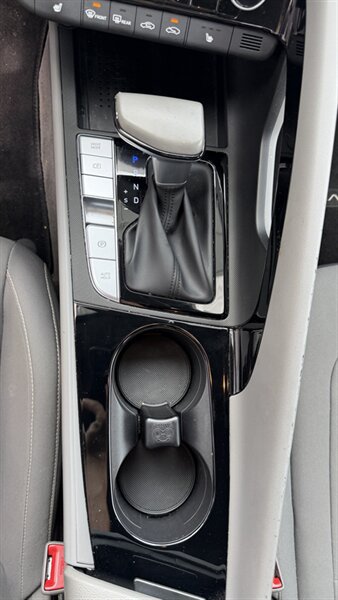 2023 Hyundai ELANTRA SEL - Photo 16 - Danbury, CT 06810