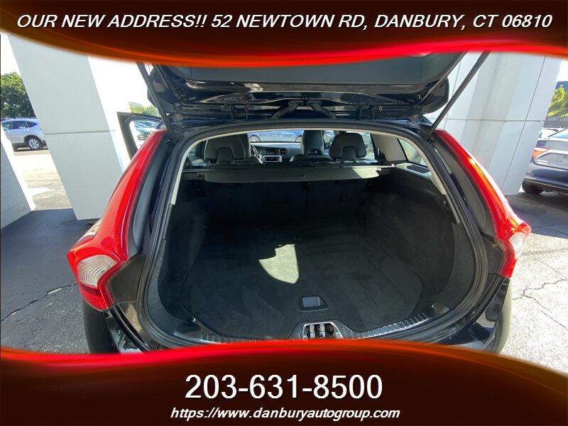 2016 Volvo V60 T5 Drive-E Premier - Photo 19 - Danbury, CT 06810