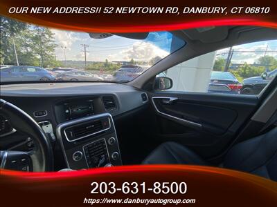 2016 Volvo V60 T5 Drive-E Premier - Photo 12 - Danbury, CT 06810