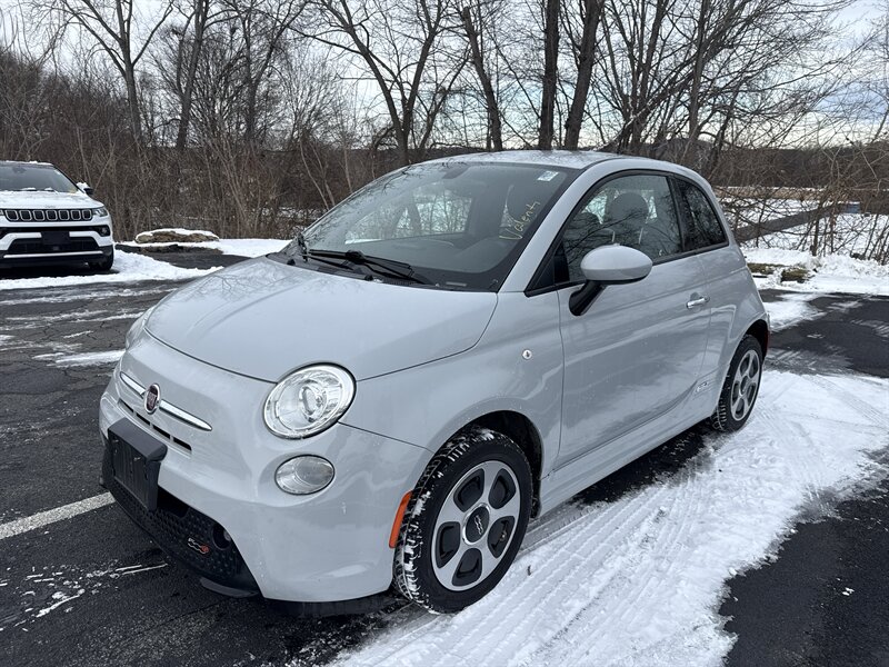 2017 FIAT 500e   - Photo 1 - Danbury, CT 06810