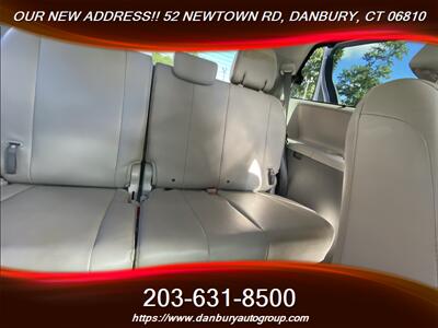 2014 Toyota Sienna XLE 7-Passenger - Photo 21 - Danbury, CT 06810