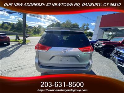 2014 Toyota Sienna XLE 7-Passenger - Photo 8 - Danbury, CT 06810