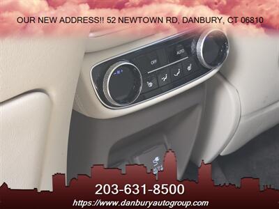 2023 Genesis GV80 2.5T   - Photo 8 - Danbury, CT 06810