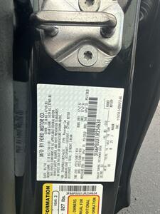 2018 Ford Fusion Hybrid S   - Photo 11 - Danbury, CT 06810