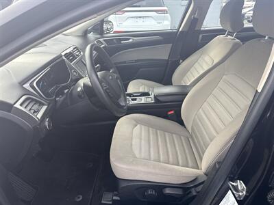 2018 Ford Fusion Hybrid S   - Photo 9 - Danbury, CT 06810