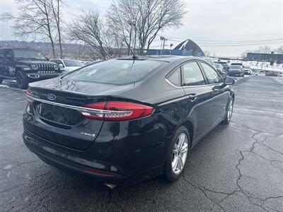 2018 Ford Fusion Hybrid S   - Photo 6 - Danbury, CT 06810