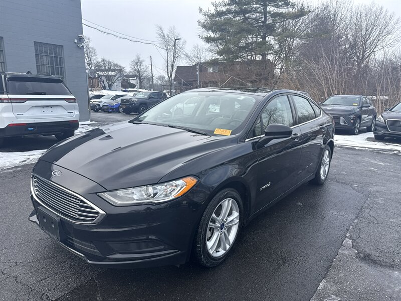 2018 Ford Fusion Hybrid S   - Photo 1 - Danbury, CT 06810