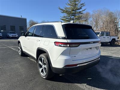 2024 Jeep Grand Cherokee 4xe - Photo 4 - Danbury, CT 06810