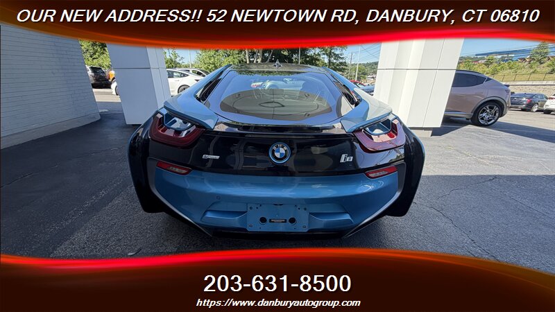 2015 BMW i8 - Photo 4 - Danbury, CT 06810