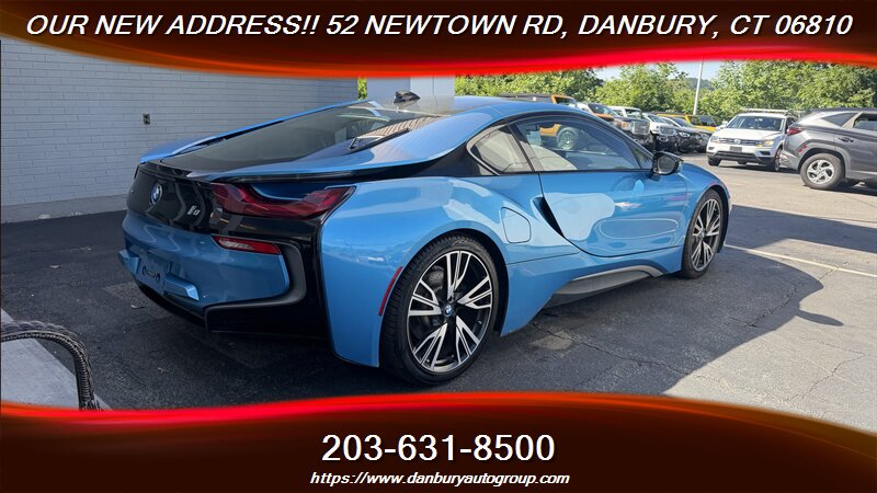 2015 BMW i8 - Photo 5 - Danbury, CT 06810