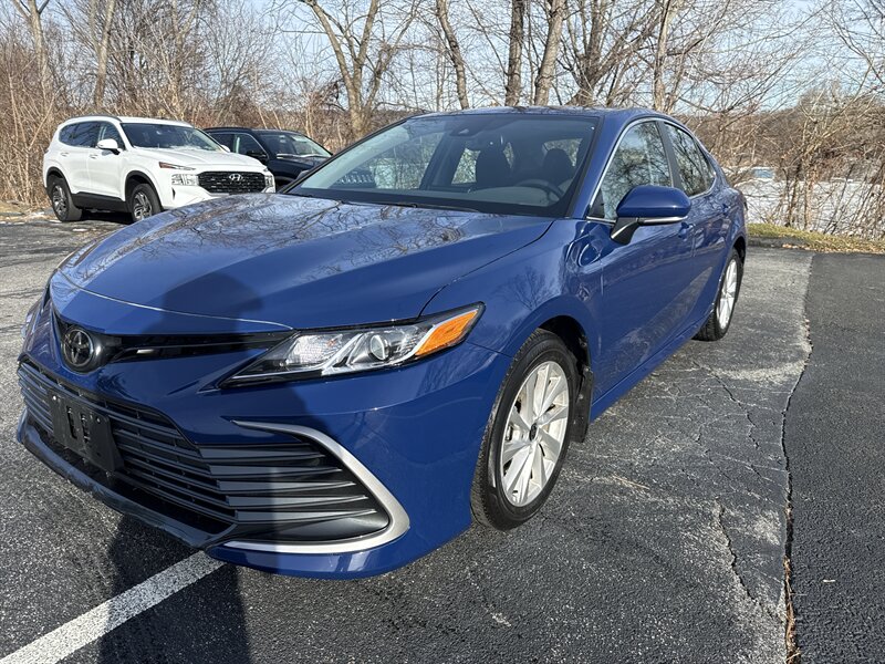 2023 Toyota Camry LE   - Photo 1 - Danbury, CT 06810