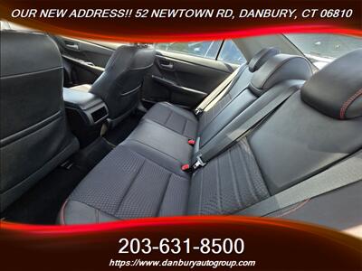 2015 Toyota Camry Hybrid LE   - Photo 6 - Danbury, CT 06810