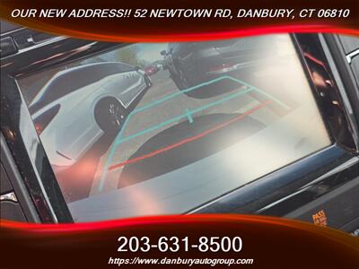 2015 Toyota Camry Hybrid LE   - Photo 18 - Danbury, CT 06810