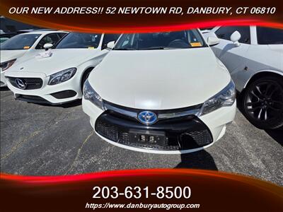 2015 Toyota Camry Hybrid LE   - Photo 2 - Danbury, CT 06810