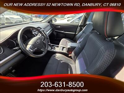2015 Toyota Camry Hybrid LE   - Photo 8 - Danbury, CT 06810