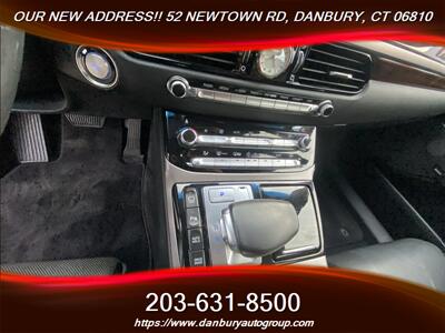 2018 Genesis G90 3.3T Premium   - Photo 12 - Danbury, CT 06810