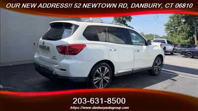 2018 Nissan Pathfinder S PLATINUM - Photo 5 - Danbury, CT 06810