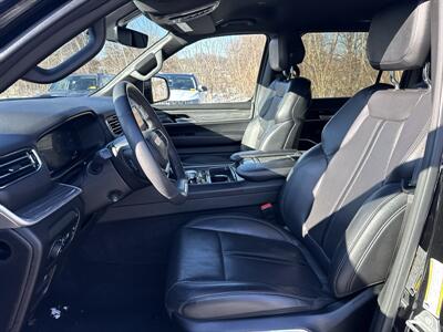 2022 Jeep Wagoneer Series II   - Photo 9 - Danbury, CT 06810