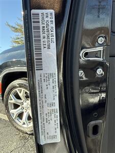 2022 Jeep Wagoneer Series II   - Photo 13 - Danbury, CT 06810