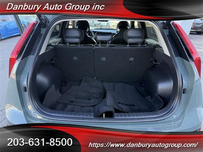 2023 Kia Niro SX   - Photo 11 - Danbury, CT 06810