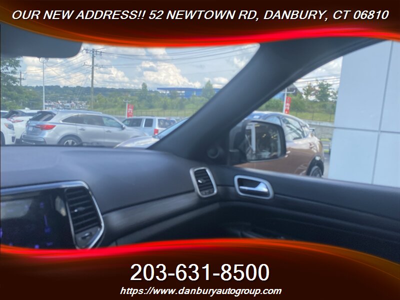 2019 Jeep Grand Cherokee Laredo - Photo 24 - Danbury, CT 06810
