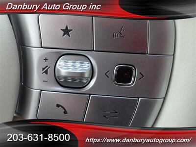 2024 Genesis GV60 Performance   - Photo 15 - Danbury, CT 06810