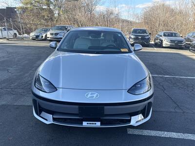 2023 Hyundai IONIQ 6 SEL   - Photo 2 - Danbury, CT 06810
