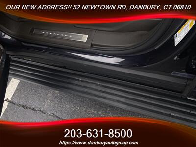2025 Cadillac Escalade Premium Luxury - Photo 13 - Danbury, CT 06810