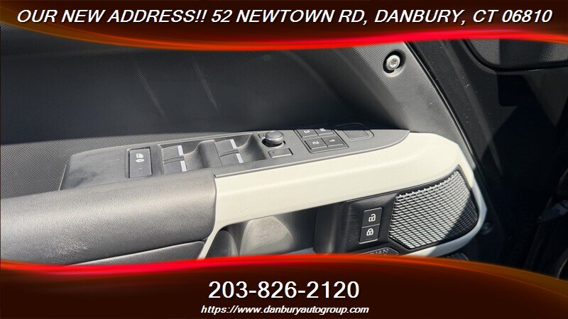 2020 Land Rover Defender 110 HSE - Photo 14 - Danbury, CT 06810