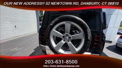 2020 Land Rover Defender 110 HSE - Photo 3 - Danbury, CT 06810