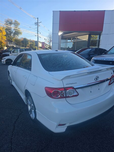 2013 Toyota Corolla S - Photo 2 - Danbury, CT 06810