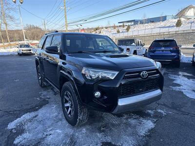 2020 Toyota 4Runner SR5   - Photo 8 - Danbury, CT 06810