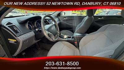 2013 Hyundai SONATA GLS - Photo 13 - Danbury, CT 06810
