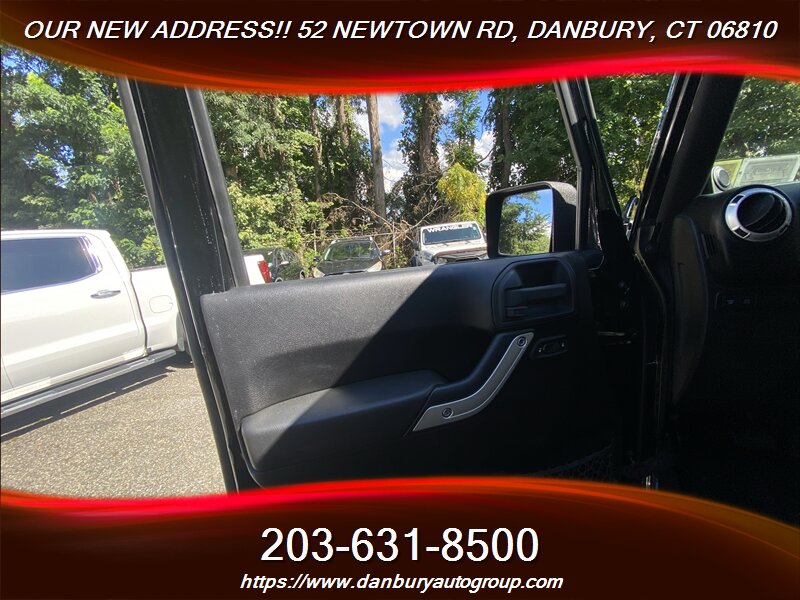 2011 Jeep Wrangler Unlimited Rubicon - Photo 15 - Danbury, CT 06810