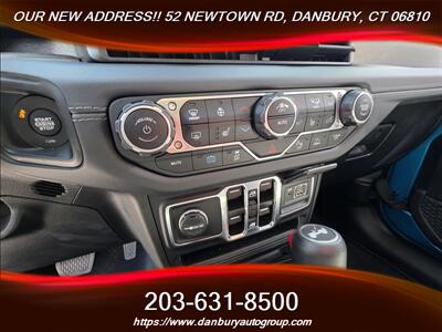2024 Jeep Wrangler Sahara 4xe   - Photo 8 - Danbury, CT 06810