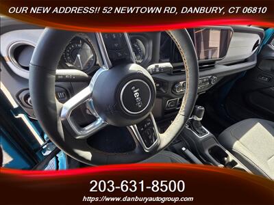 2024 Jeep Wrangler Sahara 4xe   - Photo 7 - Danbury, CT 06810