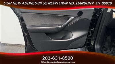 2022 Tesla Model Y Long Range   - Photo 12 - Danbury, CT 06810