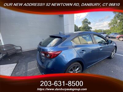 2018 Mazda Mazda3 Touring - Photo 6 - Danbury, CT 06810
