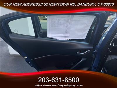 2018 Mazda Mazda3 Touring - Photo 14 - Danbury, CT 06810