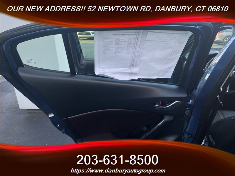 2018 Mazda Mazda3 Touring - Photo 14 - Danbury, CT 06810