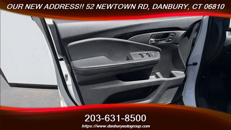 2019 Honda Pilot Touring - Photo 10 - Danbury, CT 06810