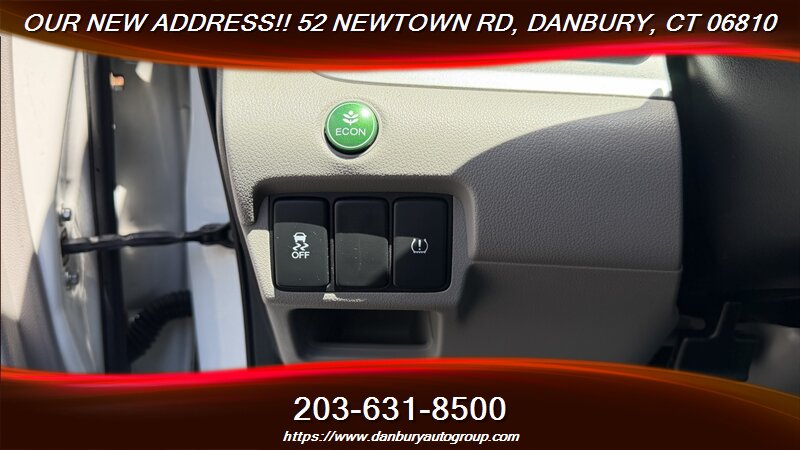 2014 Honda CR-V LX - Photo 16 - Danbury, CT 06810