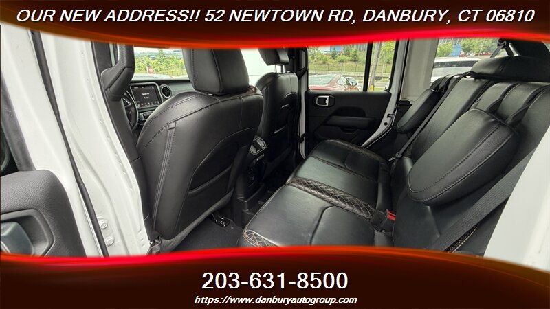 2023 Jeep Wrangler Sahara 4xe - Photo 14 - Danbury, CT 06810