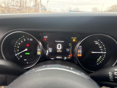 2023 Jeep Wrangler Sahara 4xe   - Photo 11 - Danbury, CT 06810
