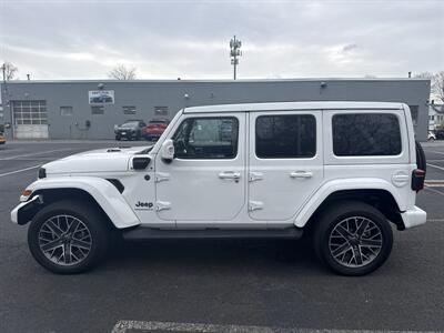2023 Jeep Wrangler Sahara 4xe   - Photo 3 - Danbury, CT 06810