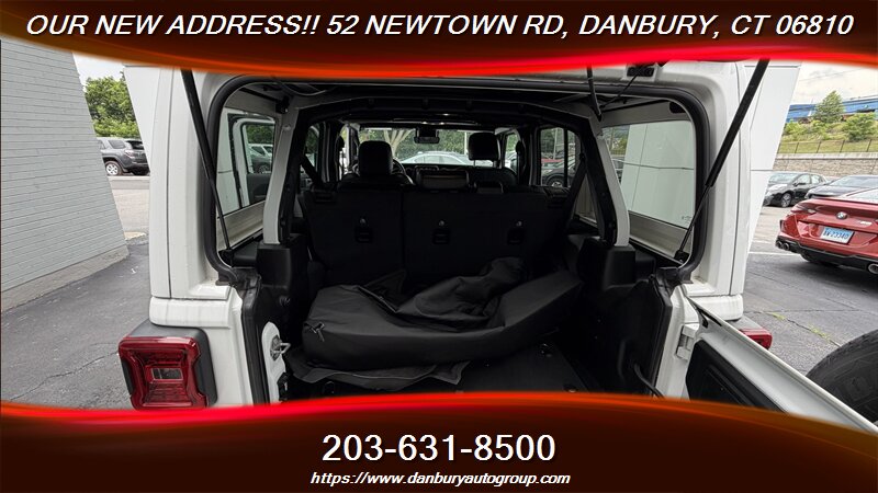 2023 Jeep Wrangler Sahara 4xe - Photo 23 - Danbury, CT 06810