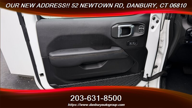 2023 Jeep Wrangler Sahara 4xe - Photo 9 - Danbury, CT 06810