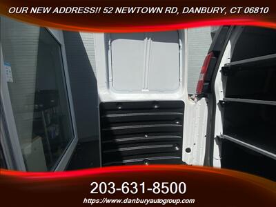 2021 Chevrolet Express 2500   - Photo 22 - Danbury, CT 06810
