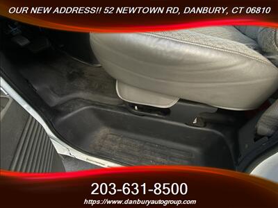 2021 Chevrolet Express 2500   - Photo 13 - Danbury, CT 06810