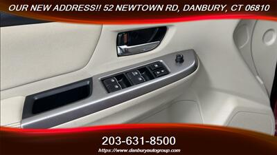 2015 Subaru XV Crosstrek 2.0i Premium - Photo 12 - Danbury, CT 06810